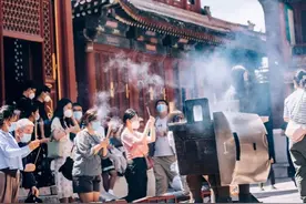 雍和宫的三件稀世珍宝图片