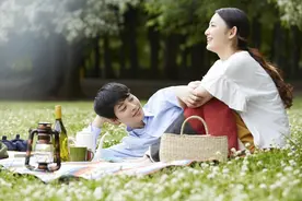 有脾气的女人更好命图片