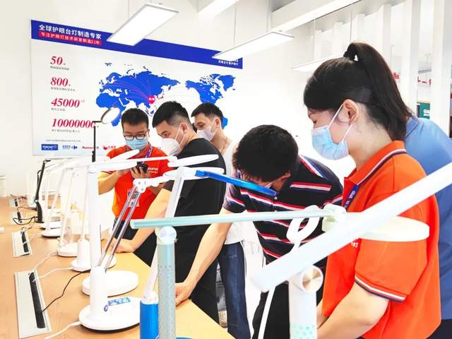 4acae49cc9ba4ae89f6d4c349f6030dd~tplv-tt-shrink:640:0.image?traceid=20230324161956E2B33443DD079EAB8830&x-expires=2147483647&x-signature=JSZpxdIvzeG8DU%2FnAo38jgkYU%2Fo%3D