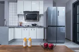 冰箱该放在哪？6个常见位置，3个位置可以放，3个位置不要放图片