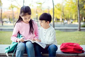 阅读4大坑，很多孩子看书实质是趴在阅读坑里自嗨，毫无意义图片