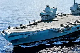 英国航母逼近中国近海，英媒放出豪言：一艘能胜过中国两艘航母图片