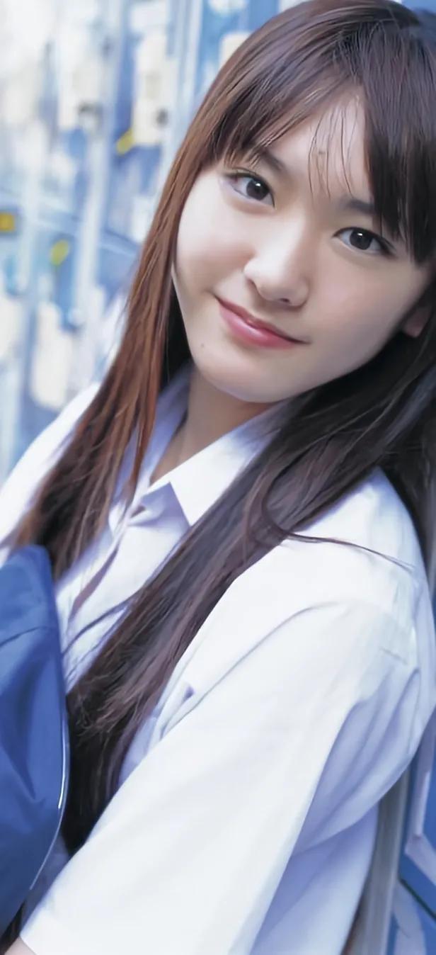 新垣结衣图片表情包,今日图集:甜美笑容的治愈系女神——新垣结衣