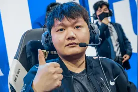 “LPL有4个名额，这不公平”，解说炮轰S12赛制，并质疑RNG分组图片