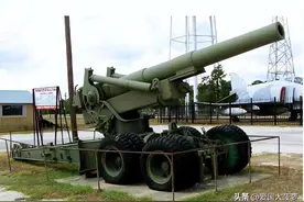 “白头鹰之锤”，美国M1式203毫米榴弹炮图片