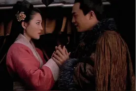 《金瓶梅》：为何老丈人西门庆死后，陈经济就要娶丈母娘潘金莲？图片
