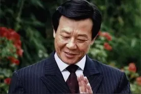 演员寇世勋：两个妻子和谐的背后，全靠我楼上楼下来回跑图片