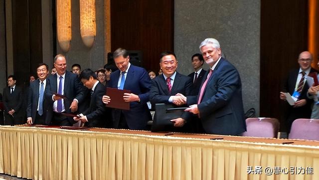 欠下294亿！公然造假的老牌车企，倒在了山寨路上