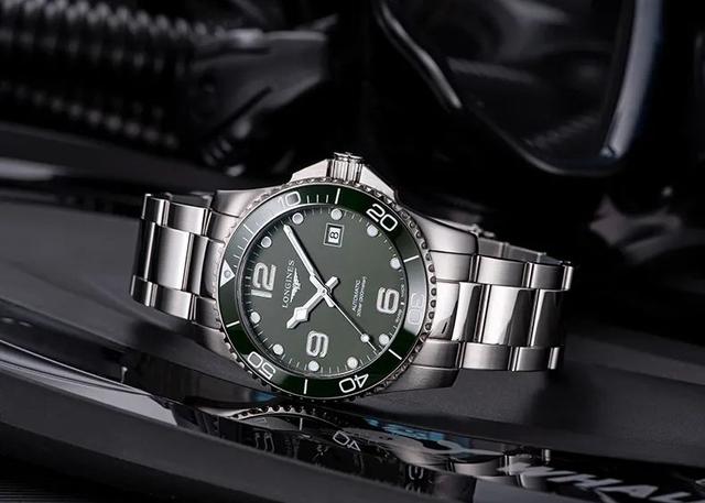 ����Ӣ�������Ļ�е�����߼��������ʸУ�һ��5��