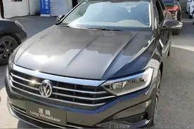 补漆笔、自喷漆真的有用吗？车漆出现划痕该怎么做？图片