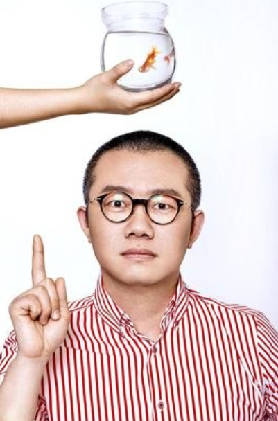 从"情感专家"到"伪君子",涂磊走到这步究竟怪谁