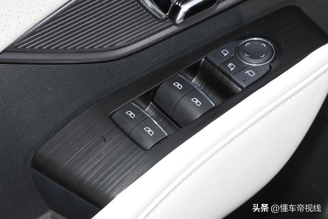 新车 | 售17.99万元起 新一代别克君越上市 换新发动机 标配30英寸大屏