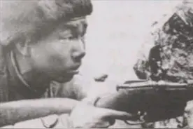 “狙神”张桃芳：外媒眼中最致命狙击手，美国大兵称他为“死神”图片