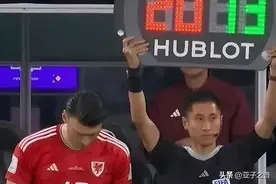 不出所料！中超“金哨”马宁无法获得世界杯“主哨”的原因找到了图片