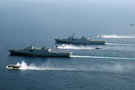 枪炮声响起，3国派兵入黄海，解放军包围美军，部分海域封锁3天图片