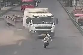 【除隐患查违法保安全】分心驾驶+未保持安全车距，酿成事故负全责图片