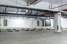 广州一女子38万元买车位遭抵押，银行要求执行拍卖？最高法判了图片