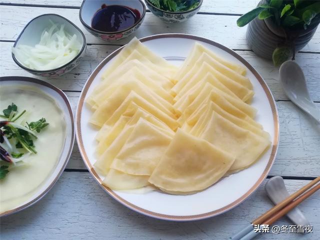 2月4日立春吃春饼，春饼最简单做法，8道卷春饼配菜，咬春纳福