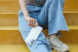 「大屏手机」，现在好像没几个人会提这个词了图片