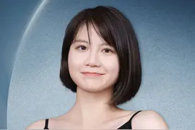 17岁被导演发现后改变人生，命运的齿轮在她抬眸那一刻开始转动…图片