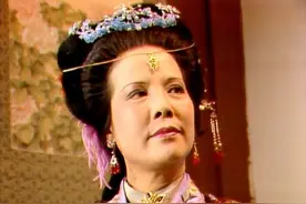 王夫人和邢夫人用事实评判：好色的贾赦真没有一本正经的贾政渣图片