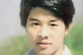 李连杰二哥李连利：弟弟给大哥120万年薪，他却住农村死于喉癌图片