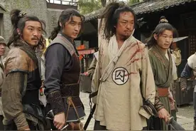 水浒开头出现的王进，后来下落不明，是败笔吗？其实作者大有深意图片