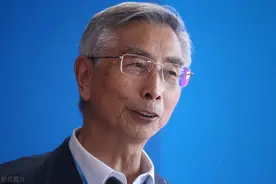 他曾是联想集团的创始人之一，后来亲手状告柳传志，倪光南是谁？图片