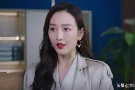同样演“女霸总”，把王欧、曾黎和蒋欣放在一起看，差别就出来了图片