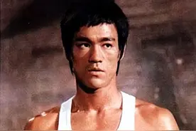 众说纷纭的李小龙死亡原因，至今仍未找到真相图片