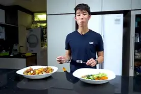 又帅又能打，还能做一手好菜，羽坛新宠骆建佑，李宗伟高度评价图片