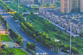 大江浪淘，潮涌江堤！图片