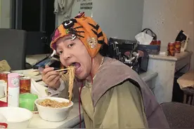 周星驰的帽子太经典，这三个角色忘不了，是无心插柳还是有意为之图片