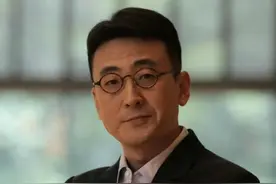 56岁窦文涛：9段恋情至今未婚，直言只有一人让他痴狂图片