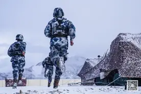 多图直击！空军地导某旅高原“防空利箭”雪中训练图片