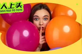 不想结婚的年轻男女，开始在家里悄悄养玩具图片