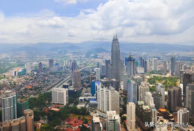 餐饮商家受大外卖平台打压太重,做本地化外卖小程序平台合适吗?