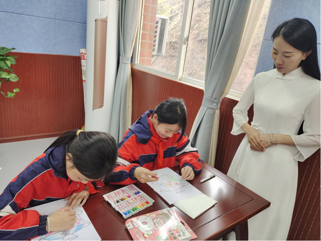 四川省民生研究会新媒体中心-官网