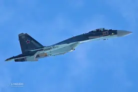 苏35一天击落两架战机，俄军再次打得乌军没信心，解放军没有买错图片