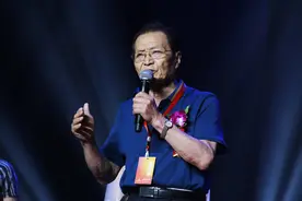 《梨园春》的评委，朱超伦等人听着是享受，而小香玉等人听着难受图片
