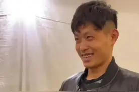 山东小伙娶巴基斯坦媳妇，花十几万给她家建房，四年一分钱没挣到图片