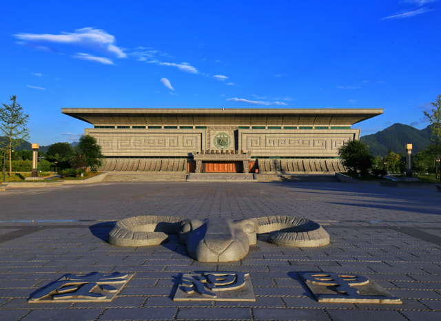 武汉东湖新技术开发区一行来馆考察