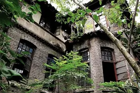 重庆北碚发现一栋废弃的洋房，号称“民国第一鬼楼”，胆小者勿入图片