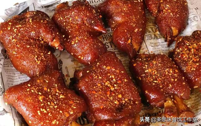 教你10种家常猪蹄的做法，颜色红亮软糯入味，肥而不腻越嚼越香
