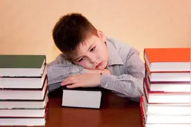 孩子厌学别担心，聪明的家长分这三步走，问题妥善解决了图片