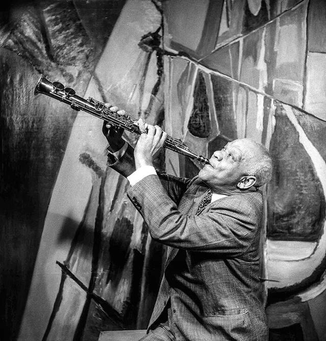 英国诗歌里的一段爵士乐小史