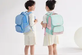 学生书包怎么选？悬浮黑科技，为孩子“减负”图片