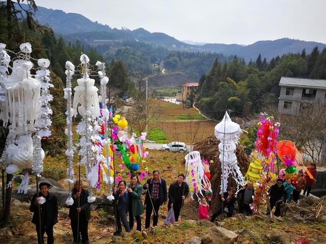 老人去世,办丧事的三天流程,如何安排