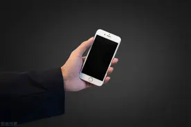 手机越用越卡？关闭这5个开关，让手机变流畅，还能再用2年图片