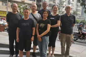 七律·老同学聚会图片